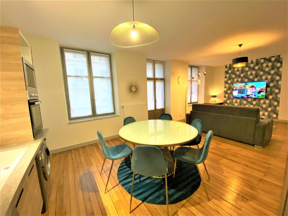 Appartements Rue Sarret Xxl อองเชร์ ภายนอก รูปภาพ