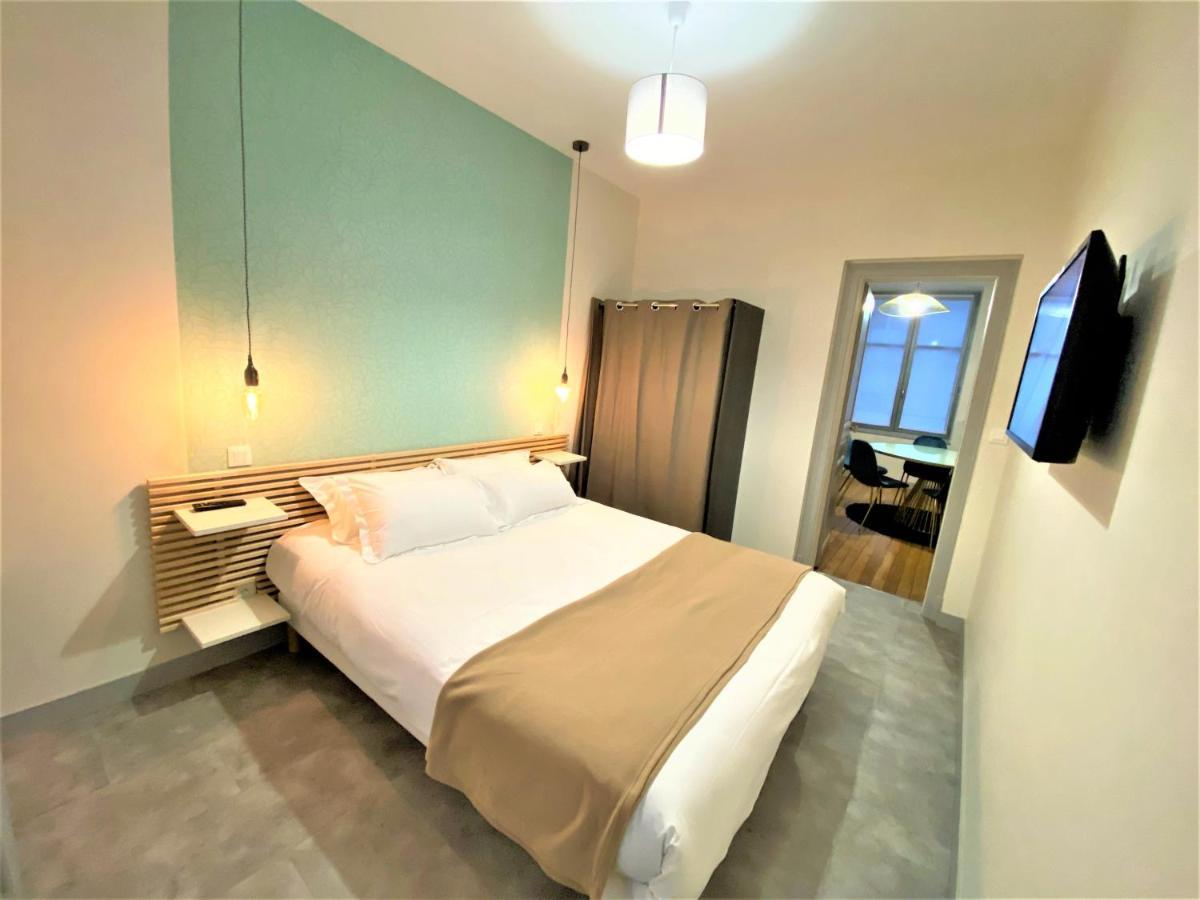 Appartements Rue Sarret Xxl อองเชร์ ภายนอก รูปภาพ