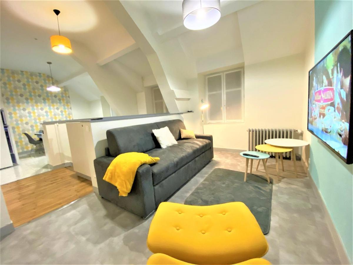 Appartements Rue Sarret Xxl อองเชร์ ภายนอก รูปภาพ