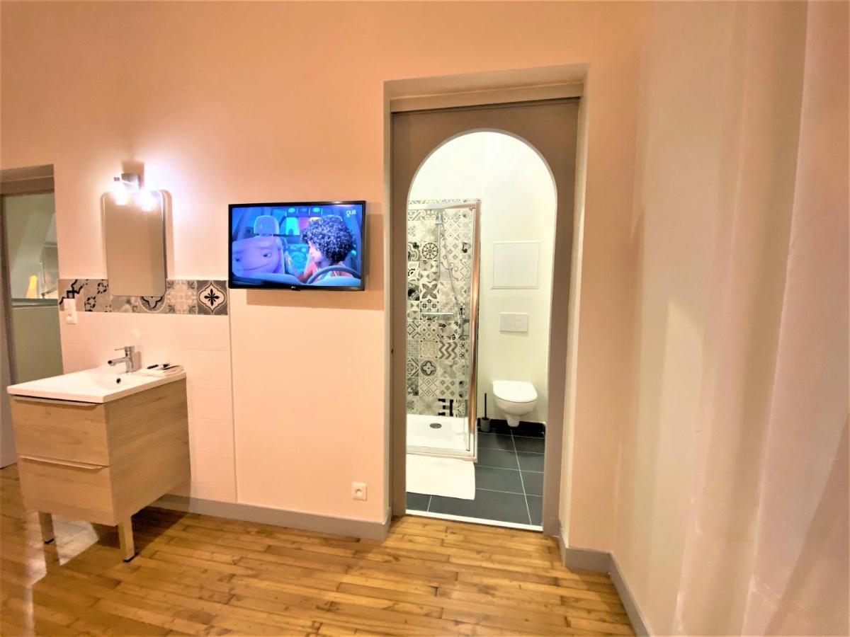 Appartements Rue Sarret Xxl อองเชร์ ภายนอก รูปภาพ