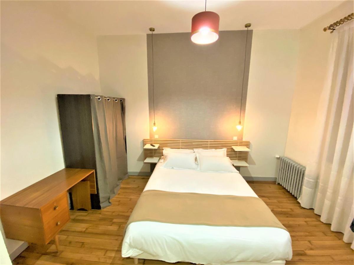 Appartements Rue Sarret Xxl อองเชร์ ภายนอก รูปภาพ