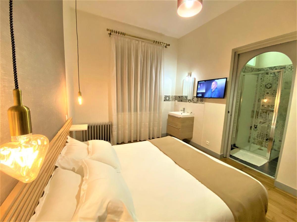 Appartements Rue Sarret Xxl อองเชร์ ภายนอก รูปภาพ