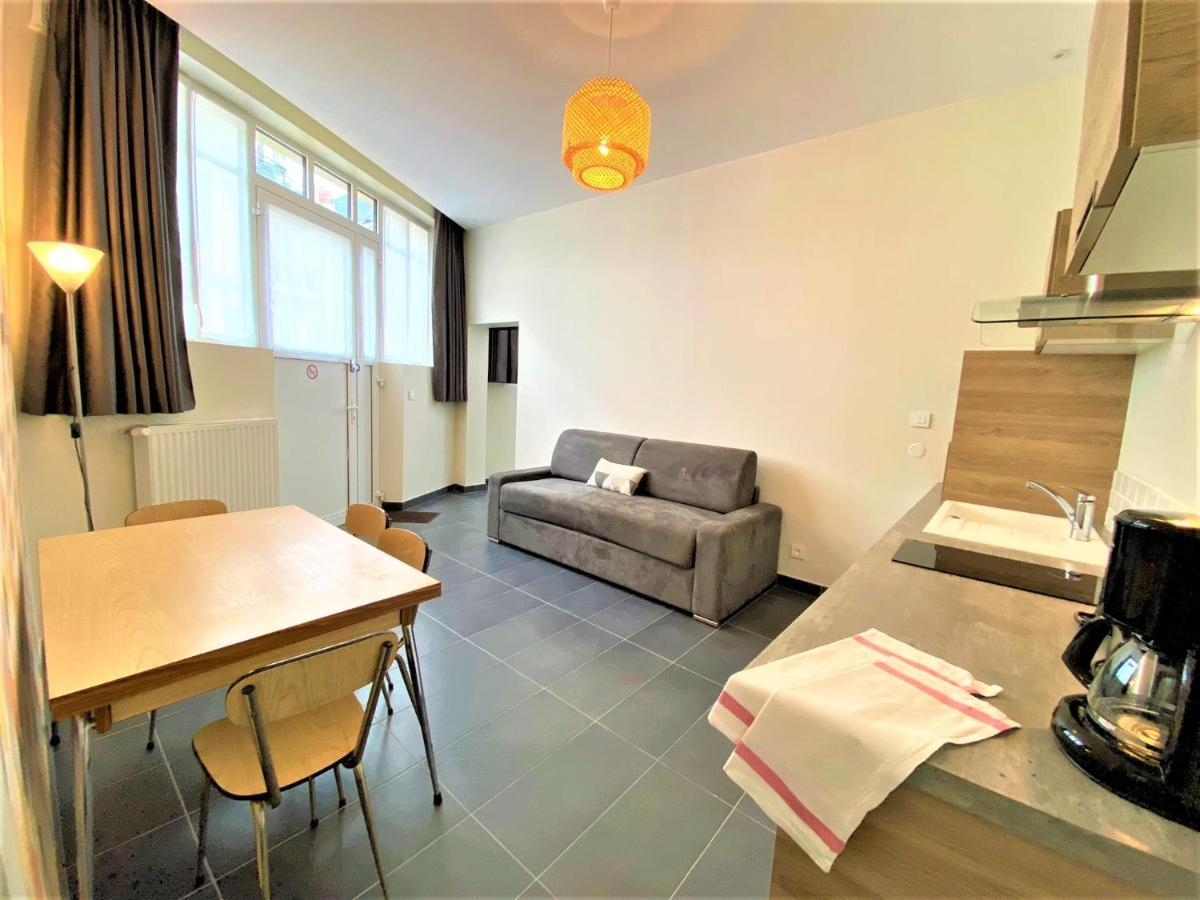 Appartements Rue Sarret Xxl อองเชร์ ภายนอก รูปภาพ