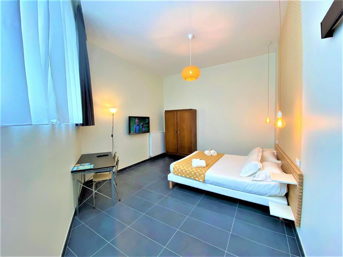 Appartements Rue Sarret Xxl อองเชร์ ภายนอก รูปภาพ